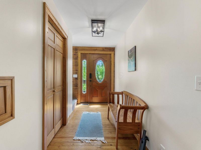 26060 Wildcat Hollow Road, Rockbridge, OH 43149 Photo 11