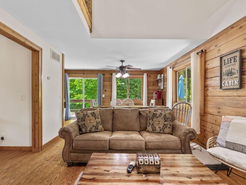 26060 Wildcat Hollow Road, Rockbridge, OH 43149 Photo 14