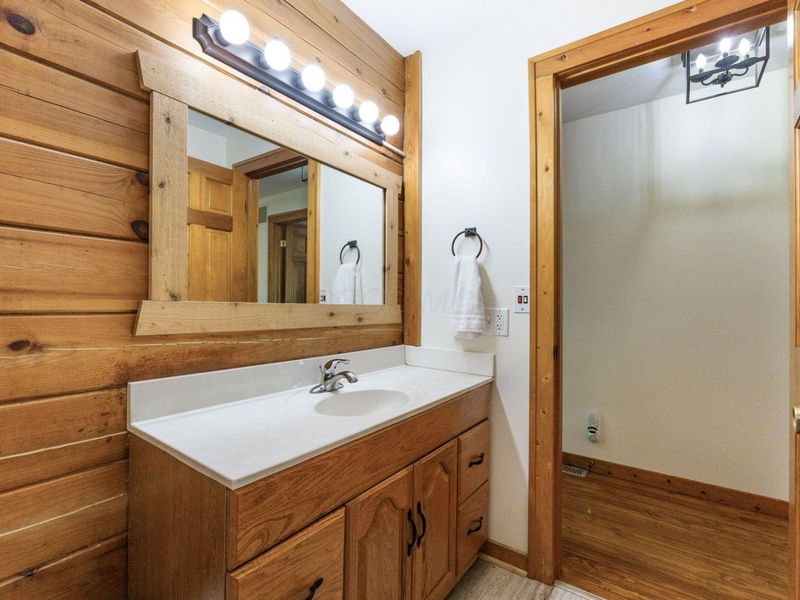 26060 Wildcat Hollow Road, Rockbridge, OH 43149 Photo 30
