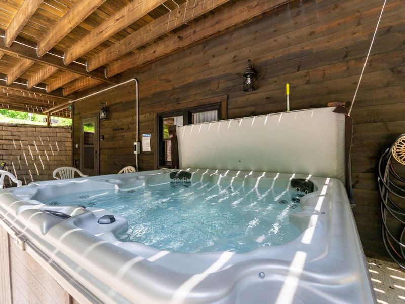 26060 Wildcat Hollow Road, Rockbridge, OH 43149 Photo 59