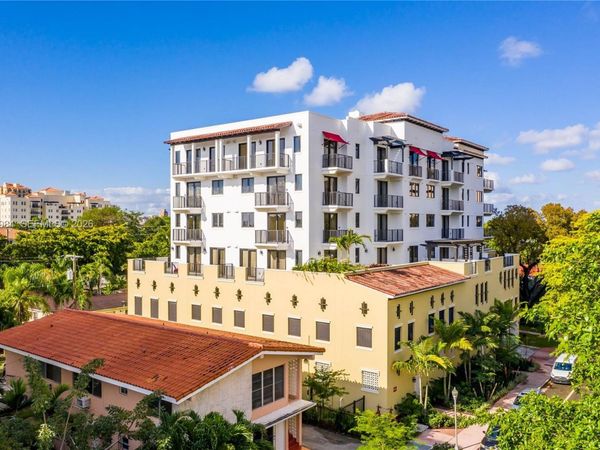 1091 Galiano St, Unit 502, Coral Gables, FL 33134