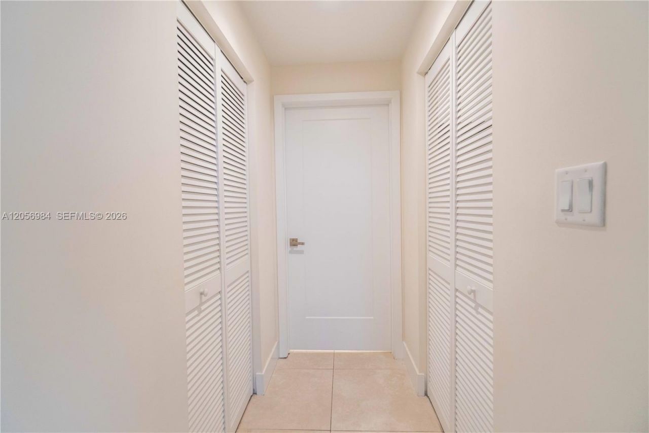 1091 Galiano St, Unit 502, Coral Gables, FL 33134 Photo