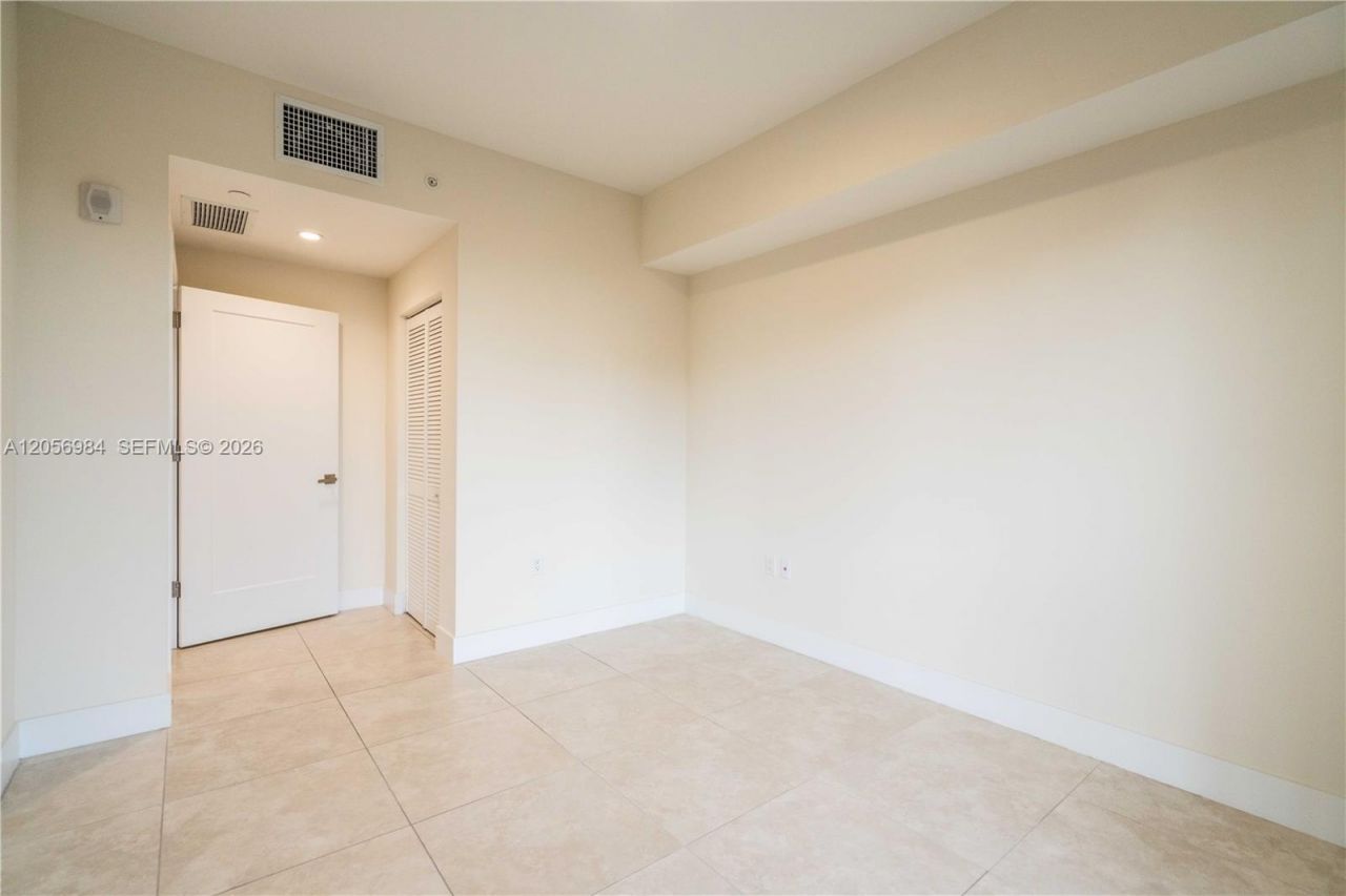 1091 Galiano St, Unit 502, Coral Gables, FL 33134 Photo