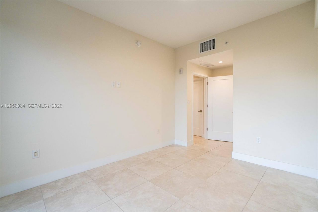 1091 Galiano St, Unit 502, Coral Gables, FL 33134 Photo