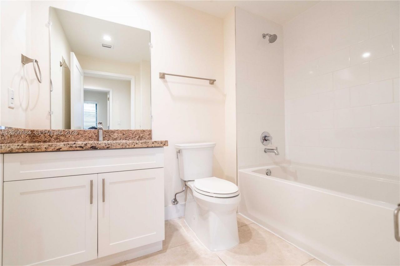 1091 Galiano St, Unit 502, Coral Gables, FL 33134 Photo
