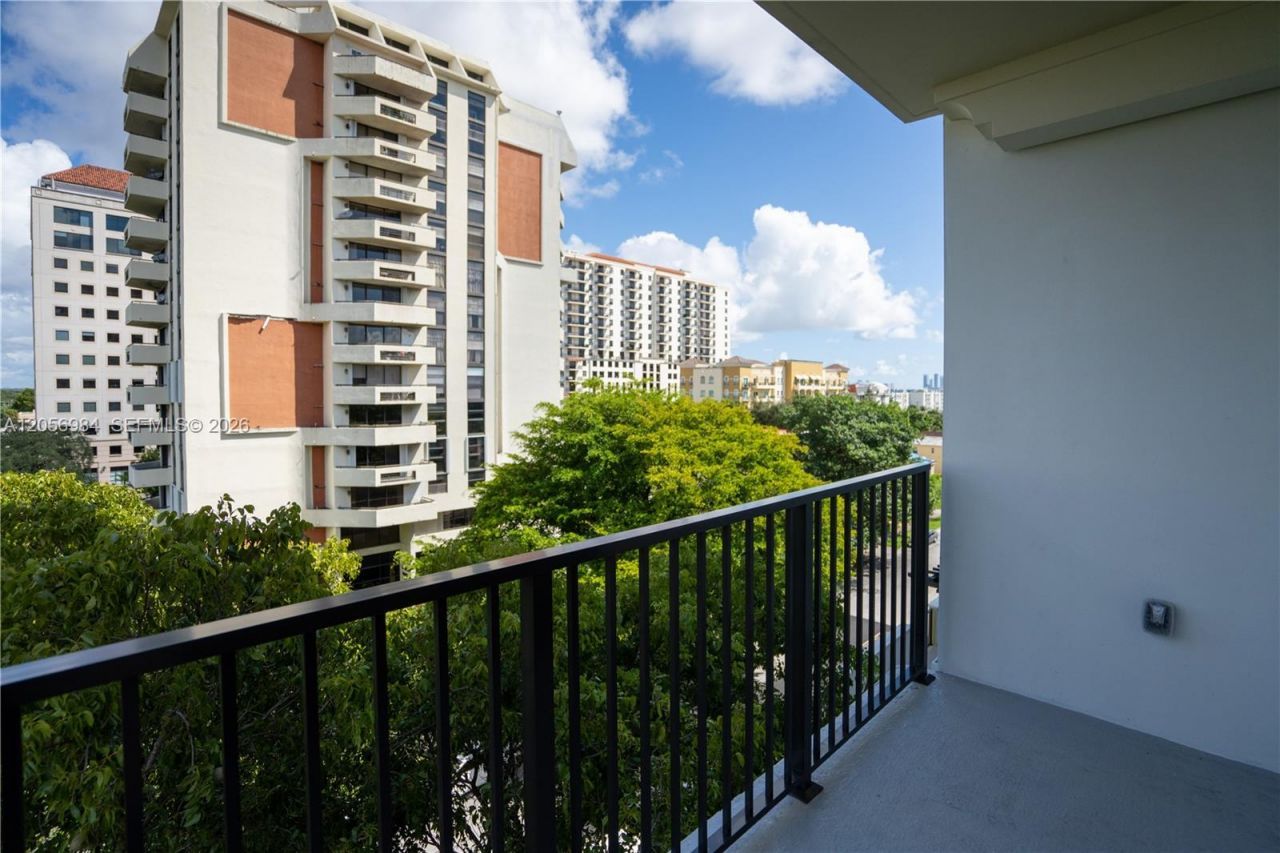1091 Galiano St , Unit 502, Coral Gables, FL 33134 Photo
