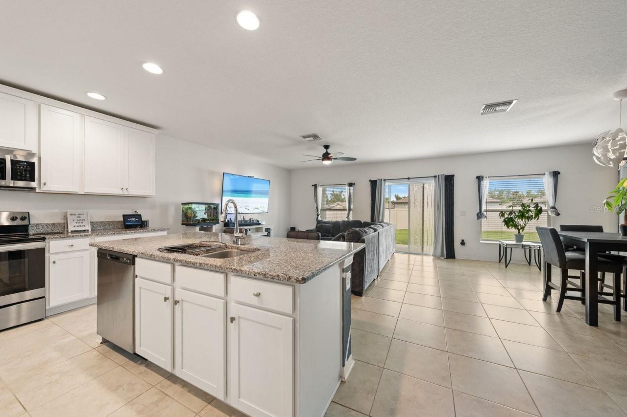 13120 Conquistador Loop, Spring Hill, FL 34610 Photo