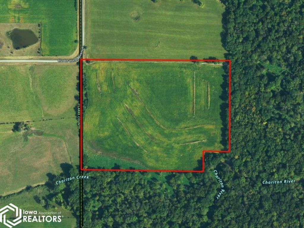 2400 Clarke-lucas Ave. Woodburn Ia, Derby, IA 50275 Main Photo