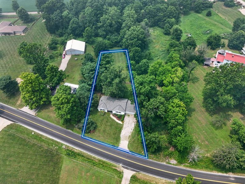 2676 Mink Street SW, Pataskala, OH 43062 Photo 2