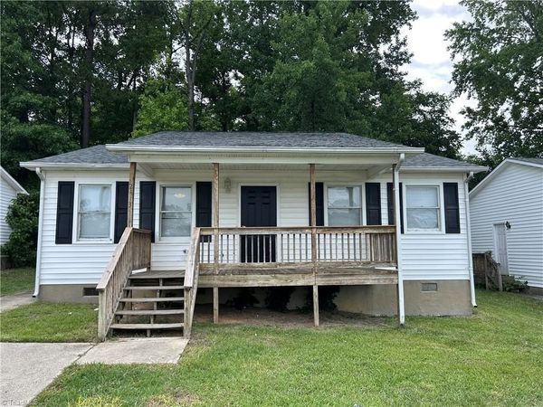 2413 Robbins Street , High Point, NC 27263