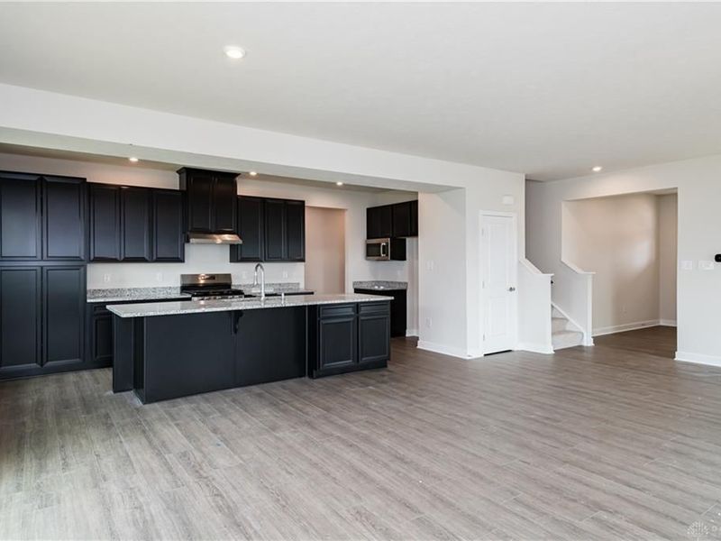 4335 Windflower Drive, Tipp City, OH 45371 Photo 11