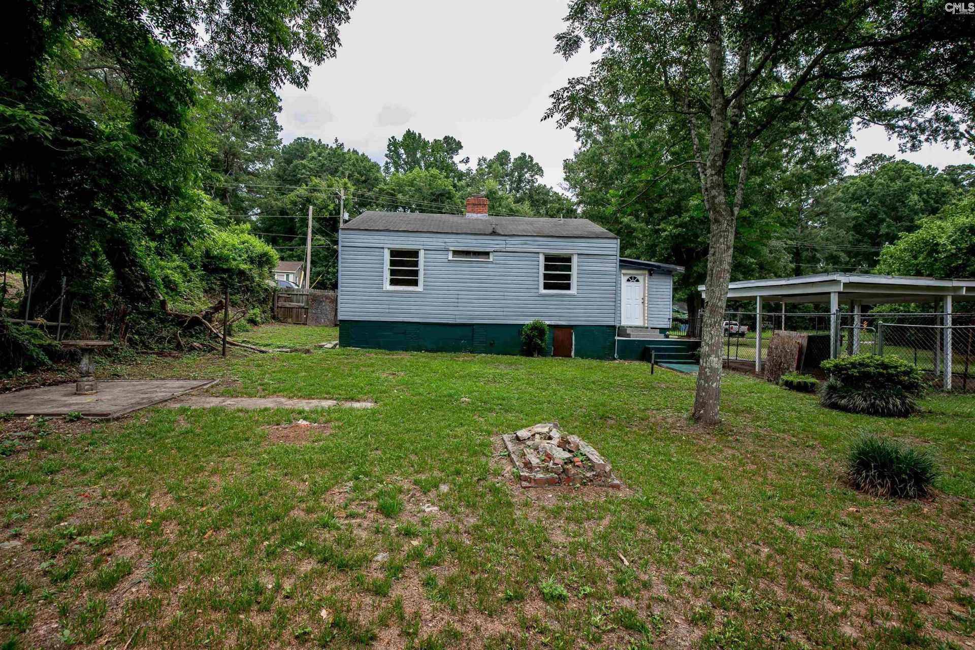 240 Pineneedle Street  Photo 23