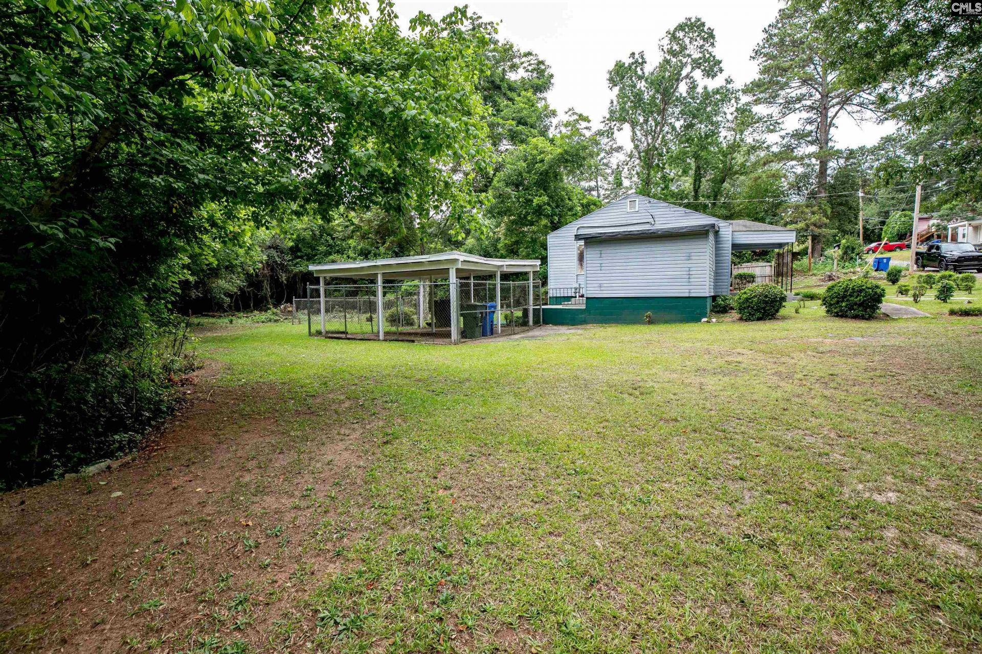 240 Pineneedle Street  Photo 25