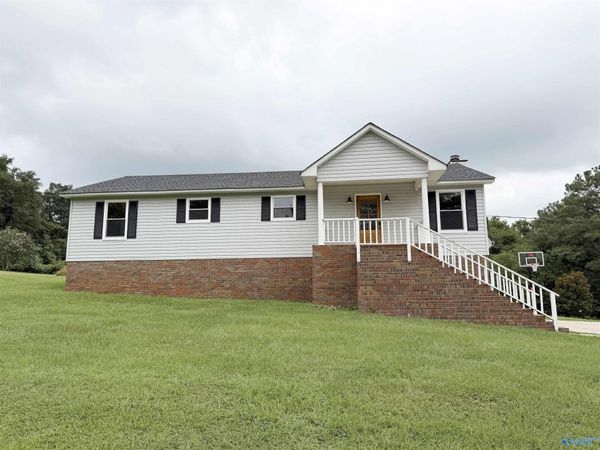 210 Frances Lane, Hayden, AL 35079