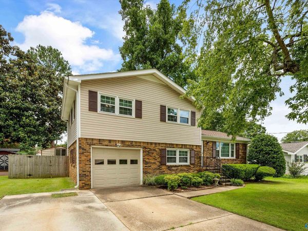 11306 Chicamauga Trail, Huntsville, AL 35803