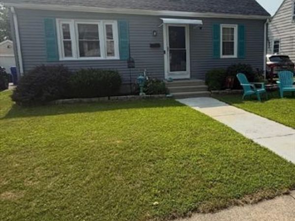 66 Powell Ave, Springfield, MA 01119