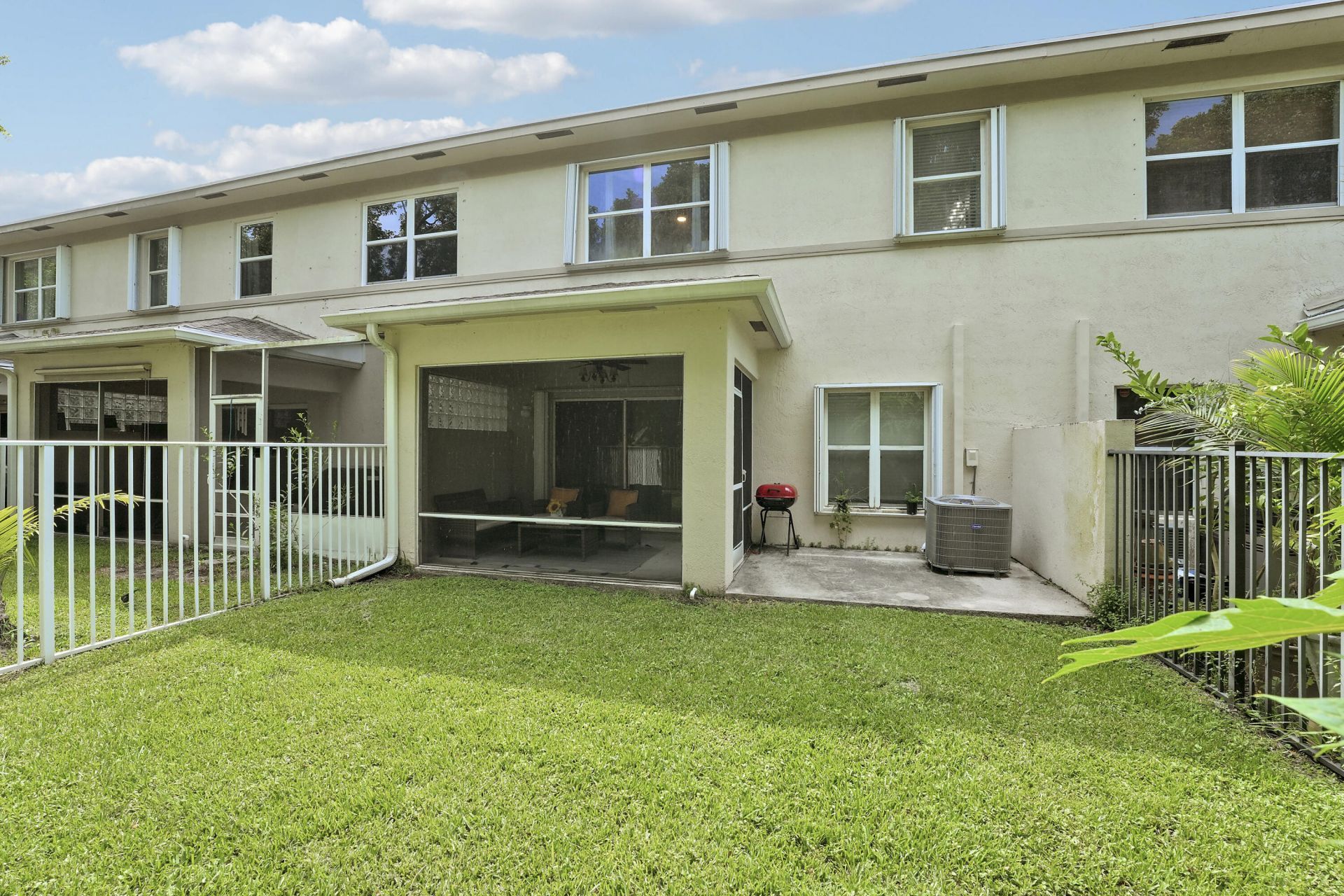 323 Spruce Street, Unit 323, Boynton Beach, FL 33426 Photo