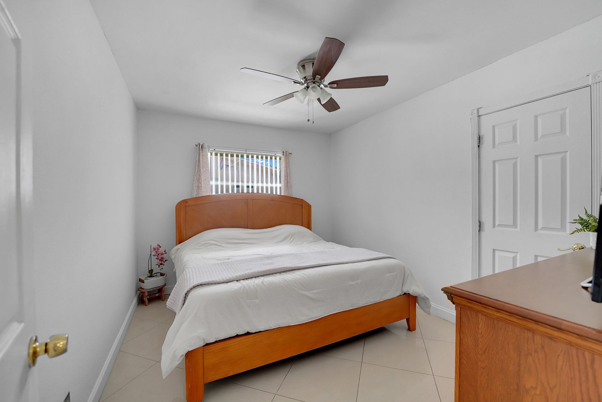 555 NW 50th Place, Boca Raton, FL 33431 Photo