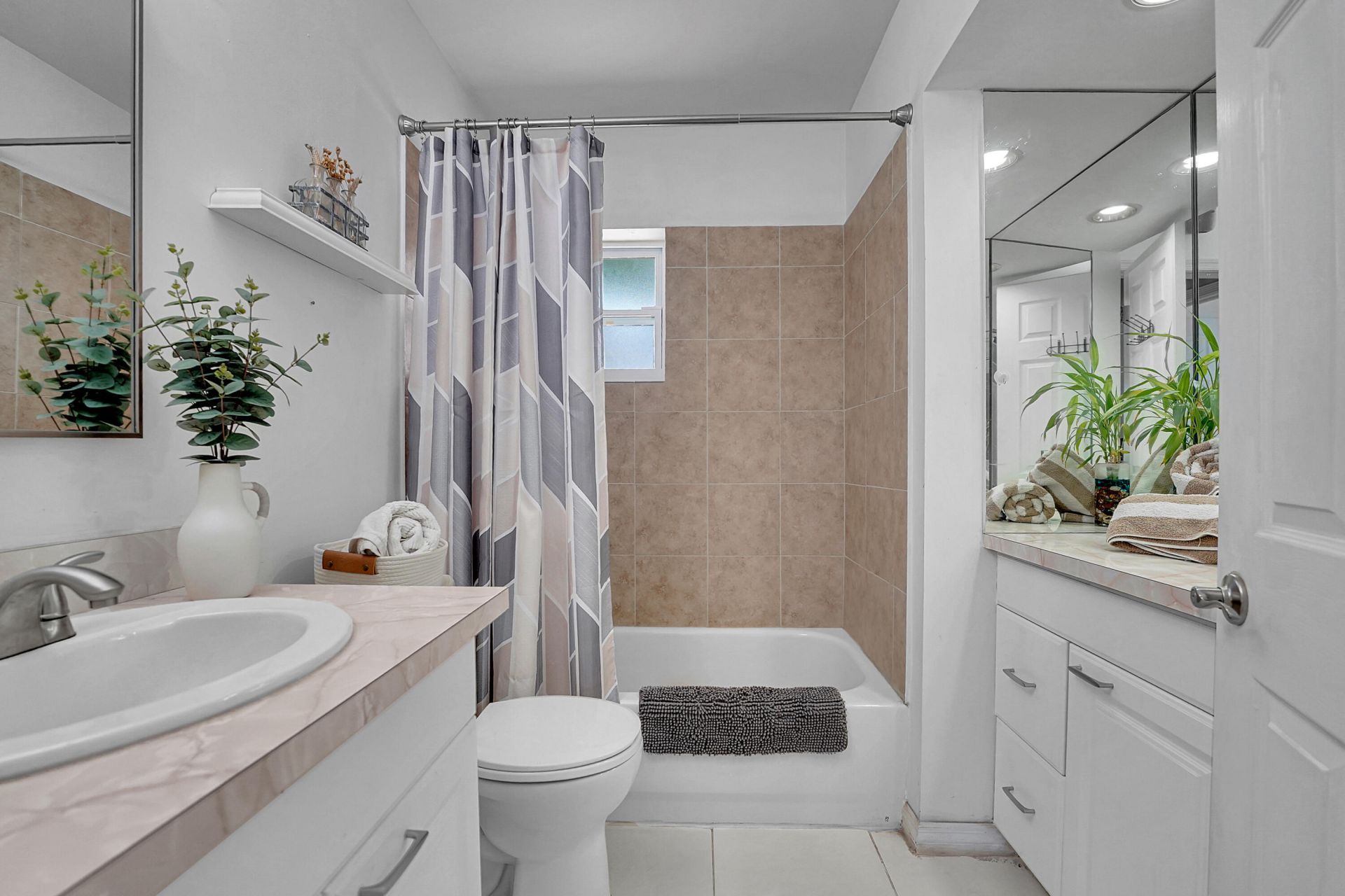 555 NW 50th Place, Boca Raton, FL 33431 Photo