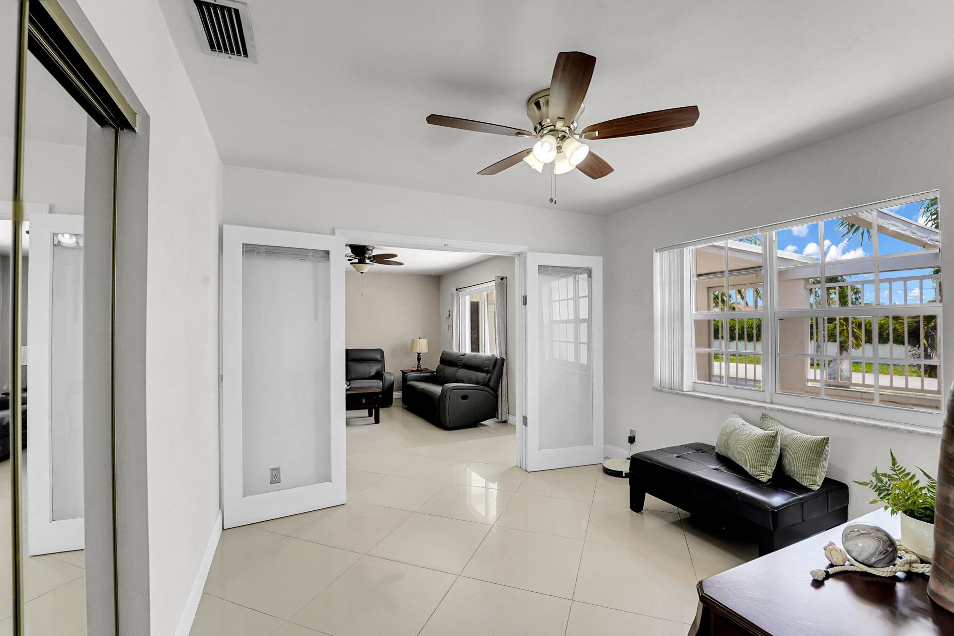 555 NW 50th Place, Boca Raton, FL 33431 Photo