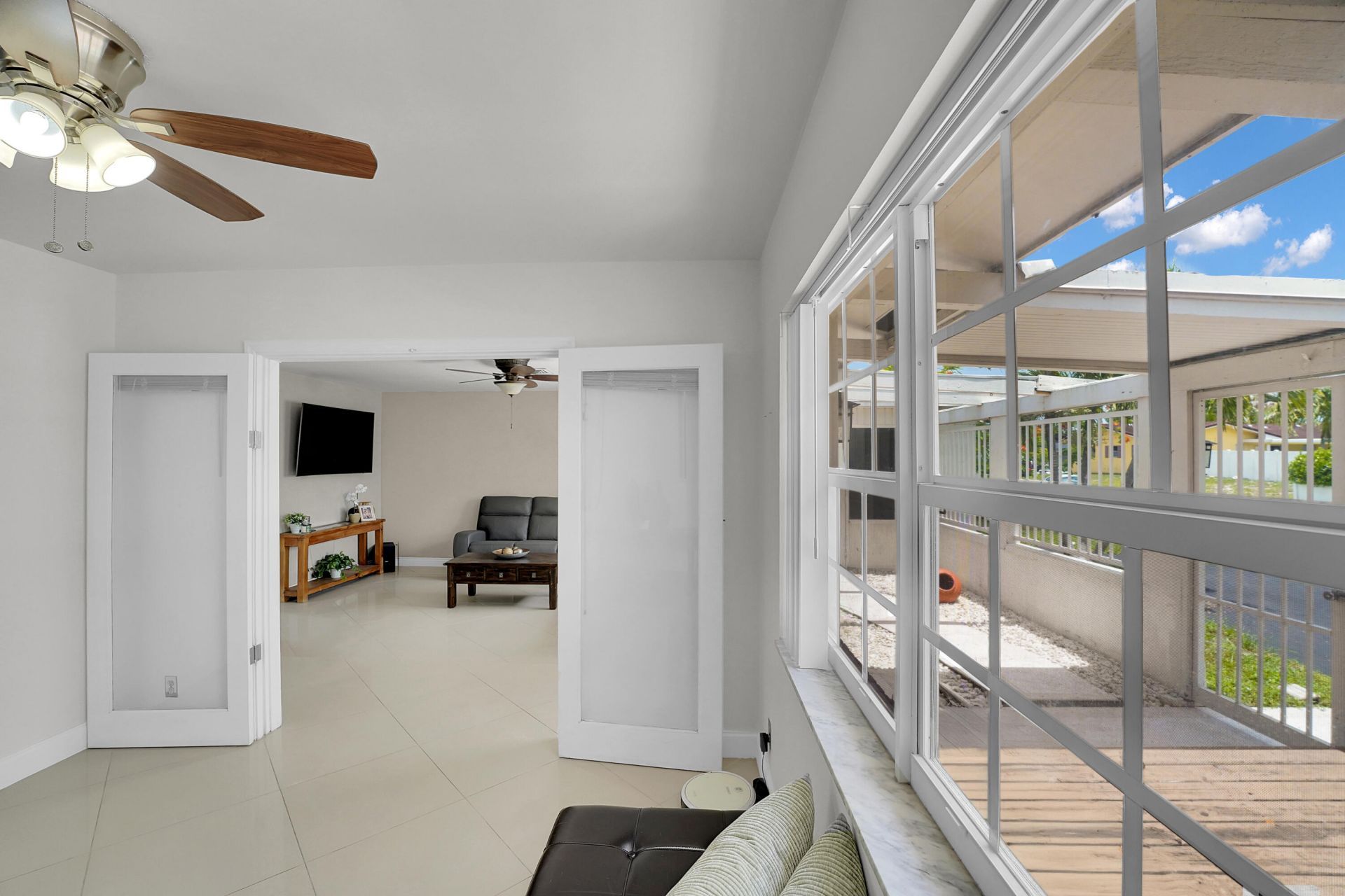 555 NW 50th Place, Boca Raton, FL 33431 Photo