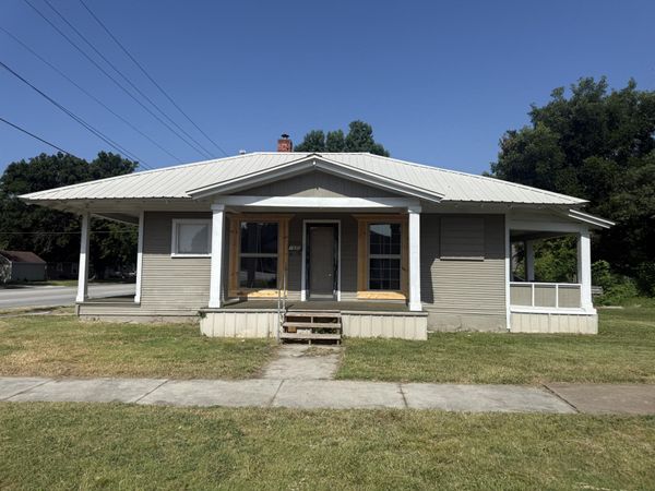 1930 S Porter Avenue , Joplin, MO 64804