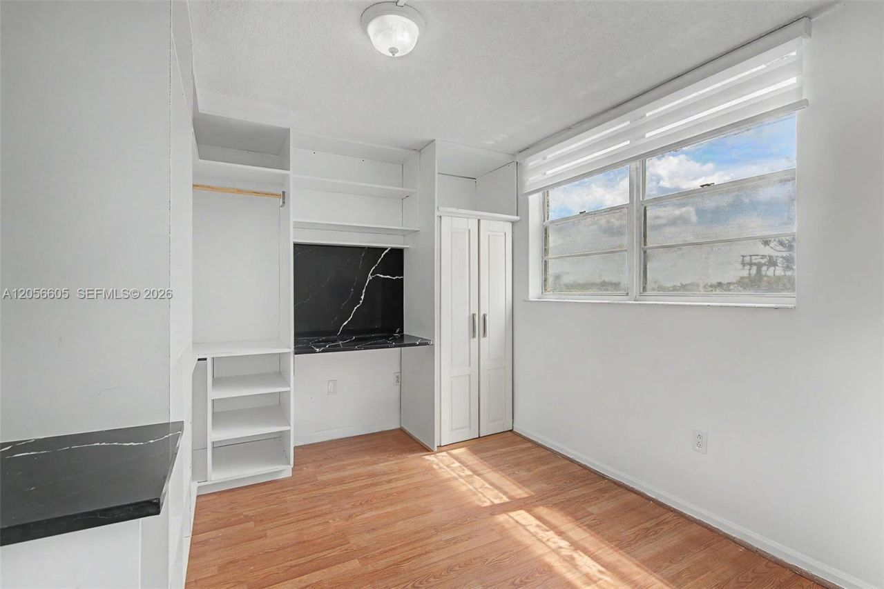 12590 NE 16th Ave, Unit 402, North Miami, FL 33161 Photo