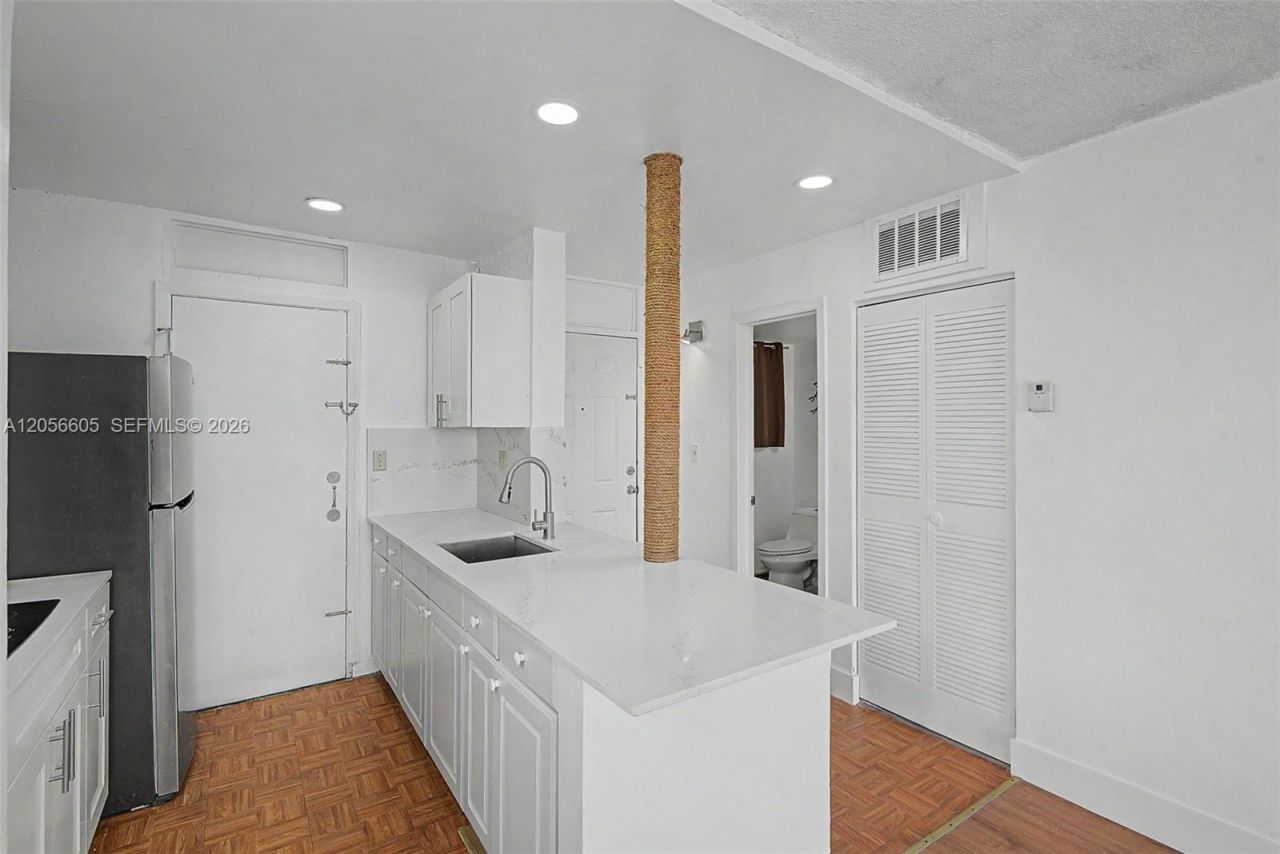 12590 NE 16th Ave, Unit 402, North Miami, FL 33161 Photo