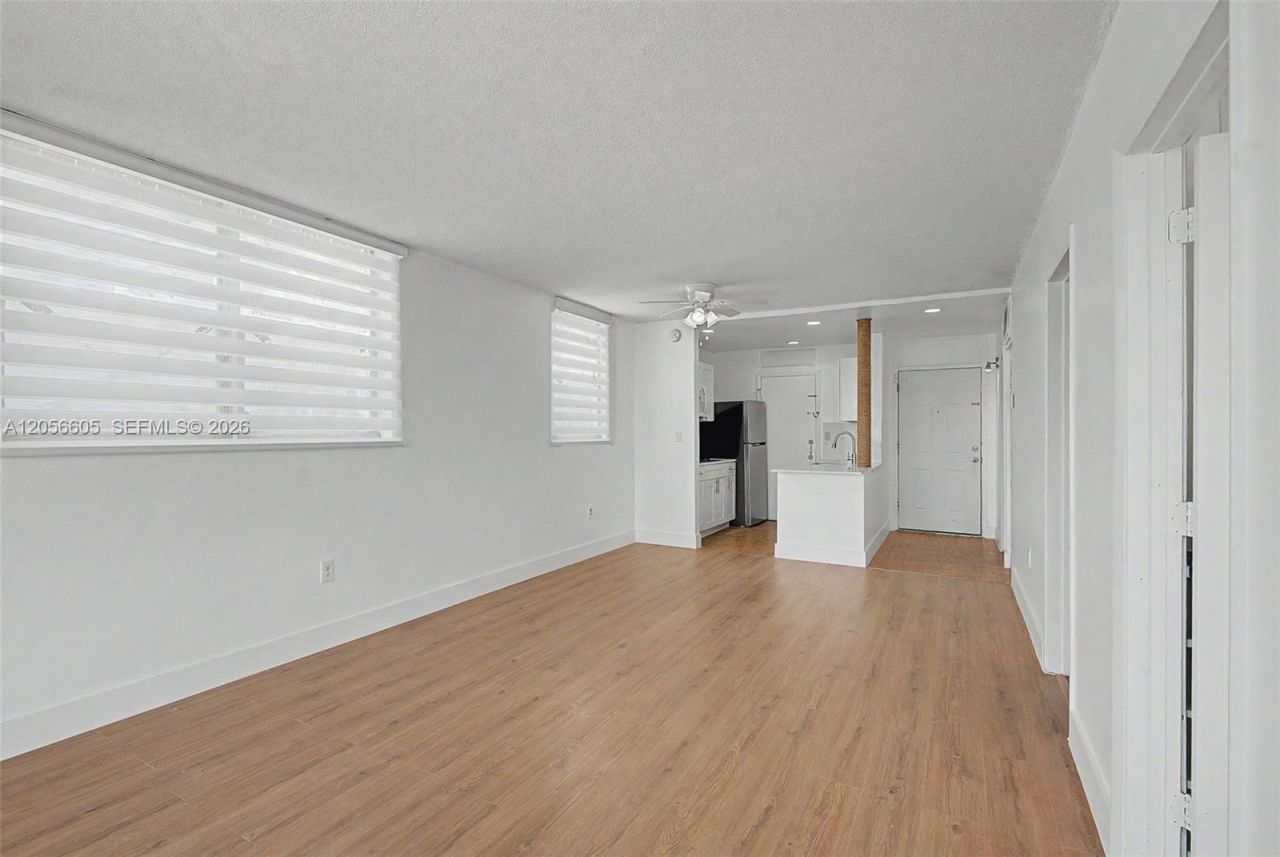 12590 NE 16th Ave, Unit 402, North Miami, FL 33161 Photo