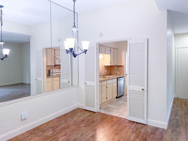 10440 High Hollows Drive , Unit 146, Dallas, TX 75230