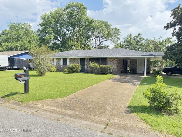 4627 Redstart Drive, Gulfport, MS 39501