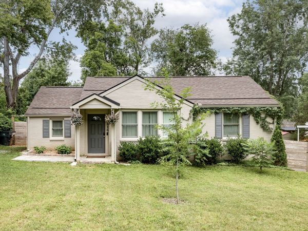 3816 Inglewood Cir N, Nashville, TN 37216