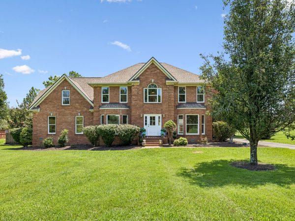 421 Blair Ln, Lebanon, TN 37087