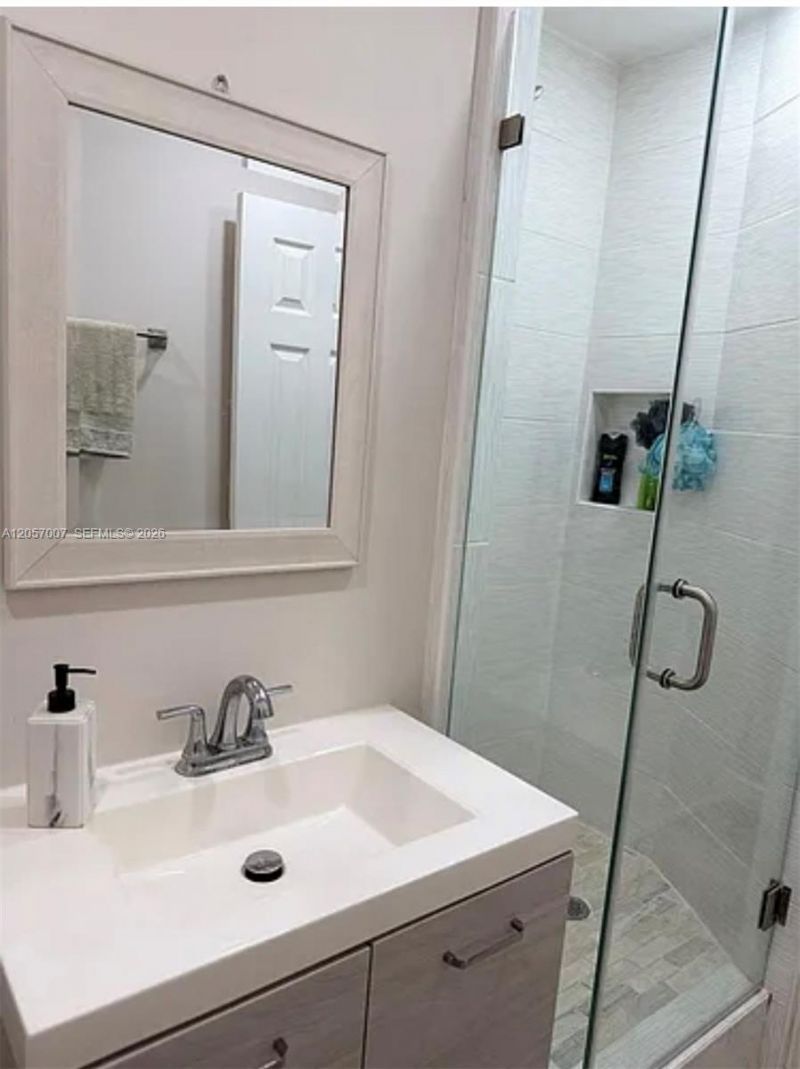 8261 SW 128th St , Unit 203, Pinecrest, FL 33156 Photo