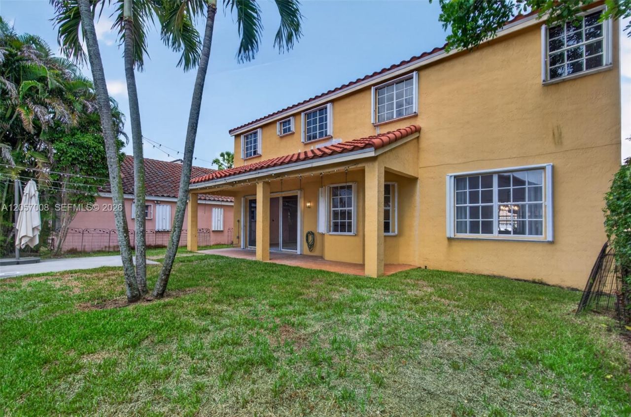 498 Cambridge Ln, Weston, FL 33326 Photo