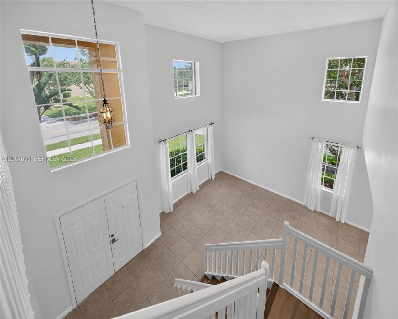 498 Cambridge Ln, Weston, FL 33326 Photo