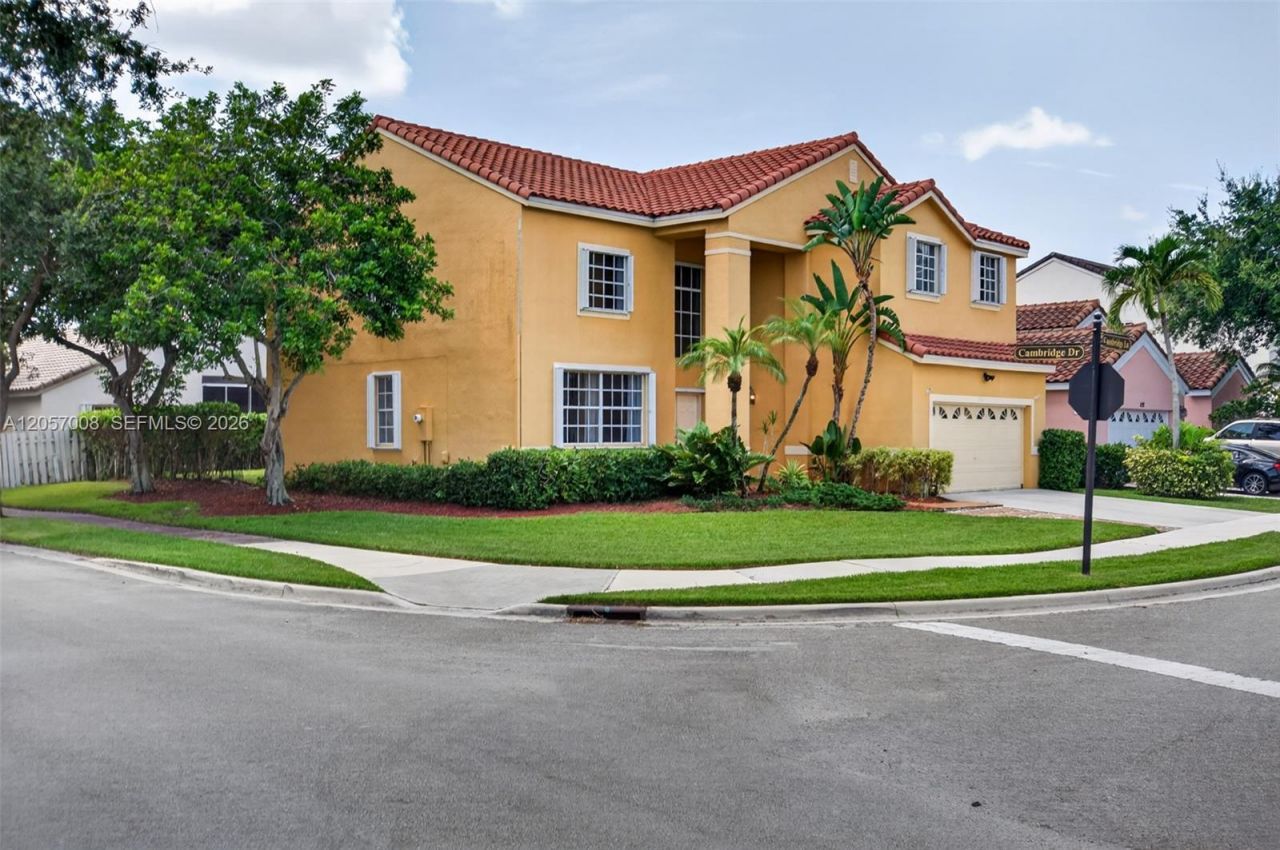 498 Cambridge Ln, Weston, FL 33326 Photo