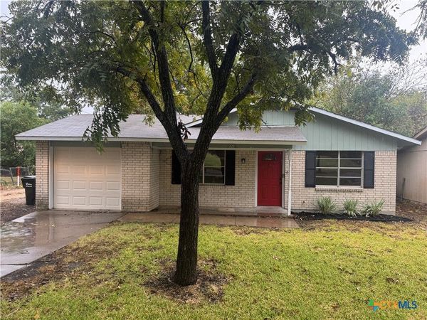 909 W Munroe Avenue, Temple, TX 76501