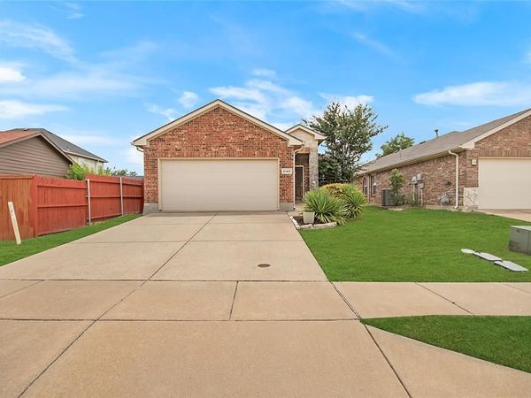 2140 Sweetwood Drive , Fort Worth, TX 76131