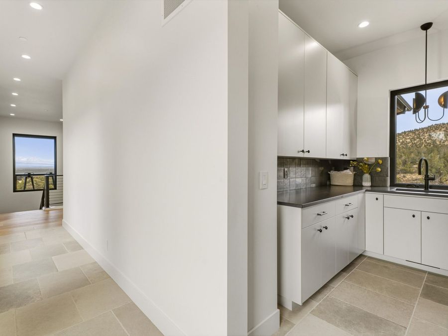 Property Image 81