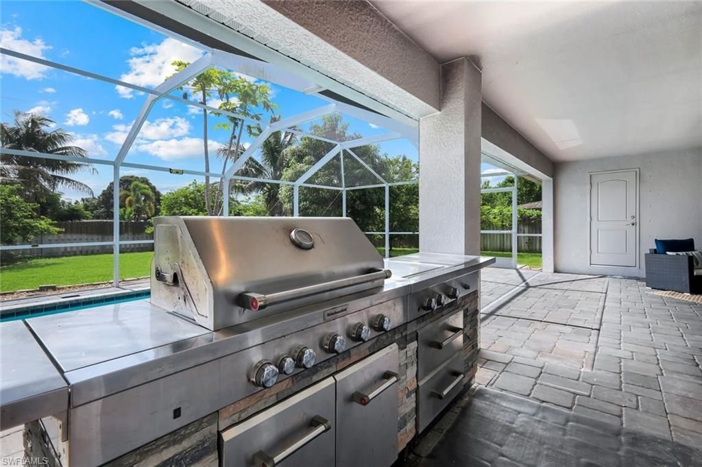 27741 S Roslin Pl , Bonita Springs, FL 34135 Photo