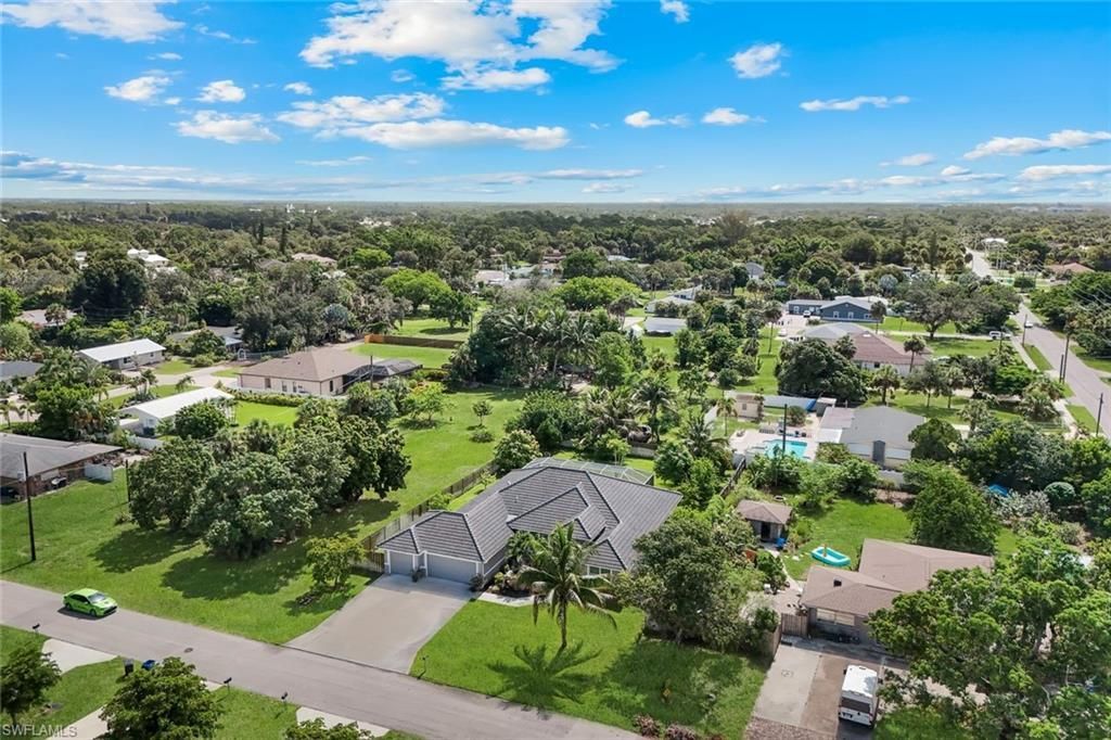 27741 S Roslin Pl , Bonita Springs, FL 34135 Photo