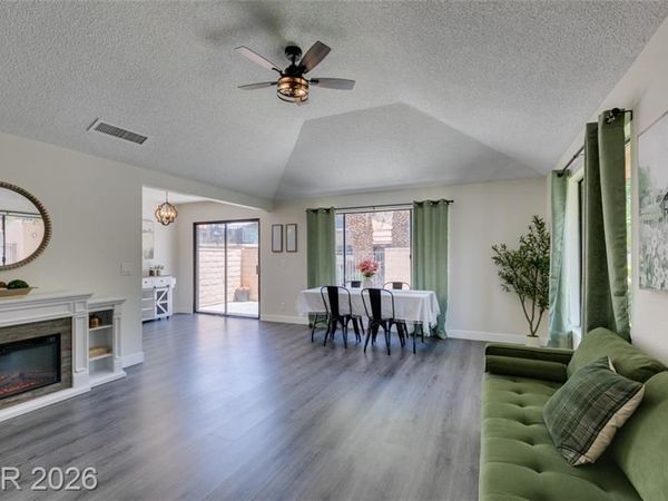 301 Misty Isle Lane , Unit A, Las Vegas, NV 89107