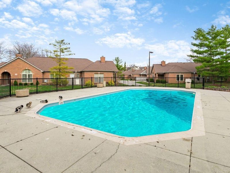 5821 Locbury Lane, Dublin, OH 43016 Photo 34