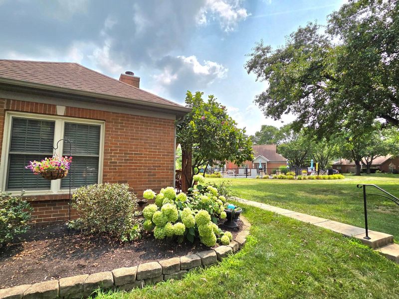 5821 Locbury Lane, Dublin, OH 43016 Photo 35