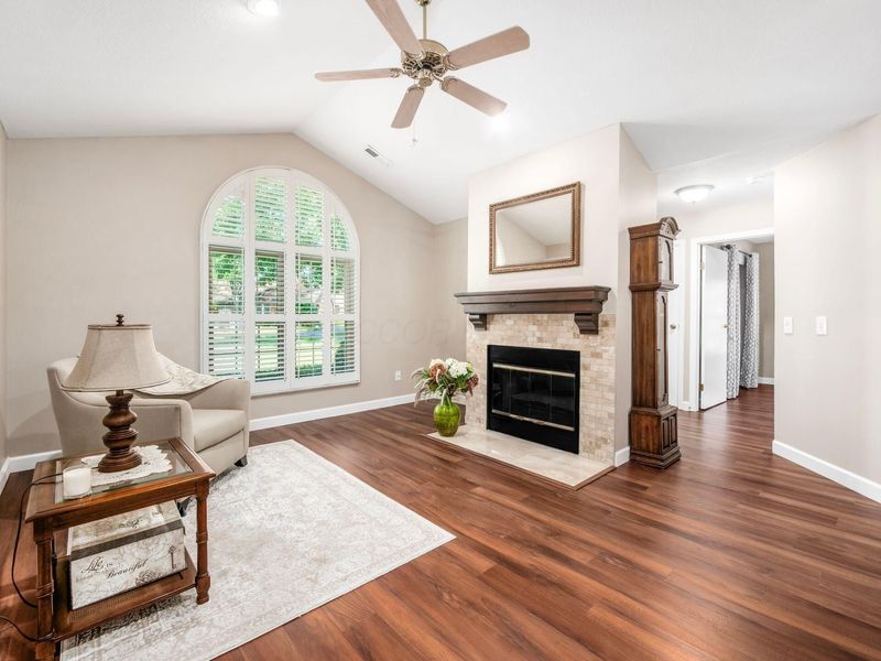 5821 Locbury Lane, Dublin, OH 43016 Photo 5