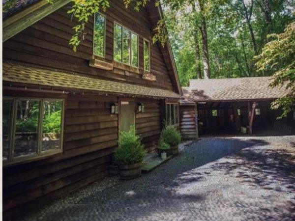 6489 OLD CARVERSVILLE ROAD , CARVERSVILLE, PA 18913