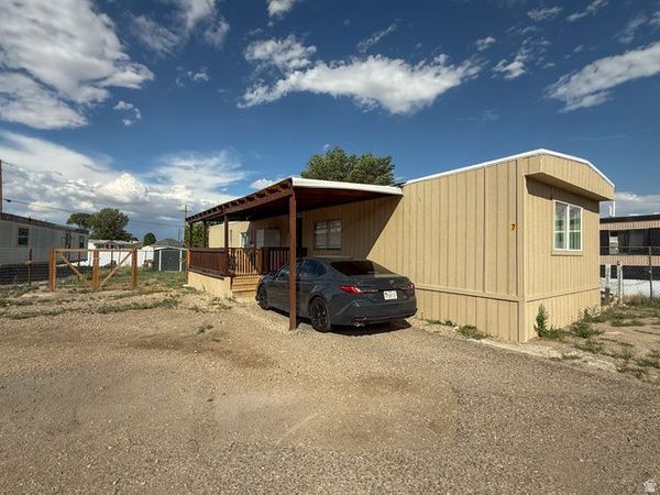 225 W 200 N, Unit 7, Huntington, UT 84528