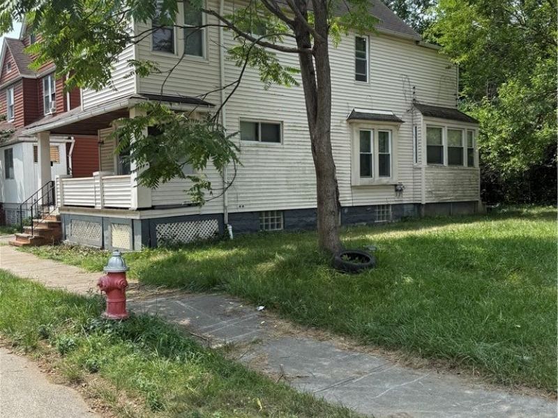 1360 E 92nd Street, Cleveland, OH 44106 Photo 3