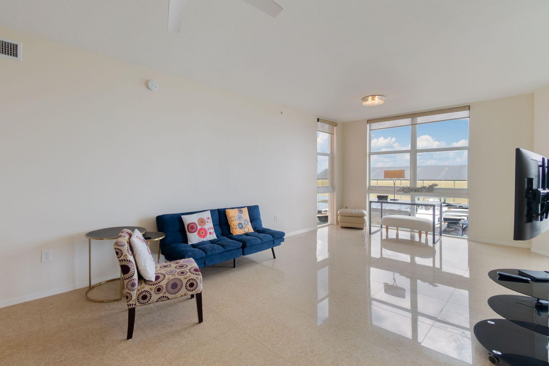 806 E Windward Way, Unit 405, Lantana, FL 33462 Photo